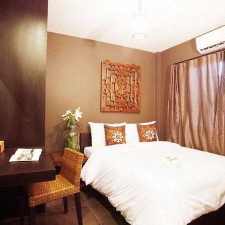 Lilu Chiang Mai Hotel Kültér fotó