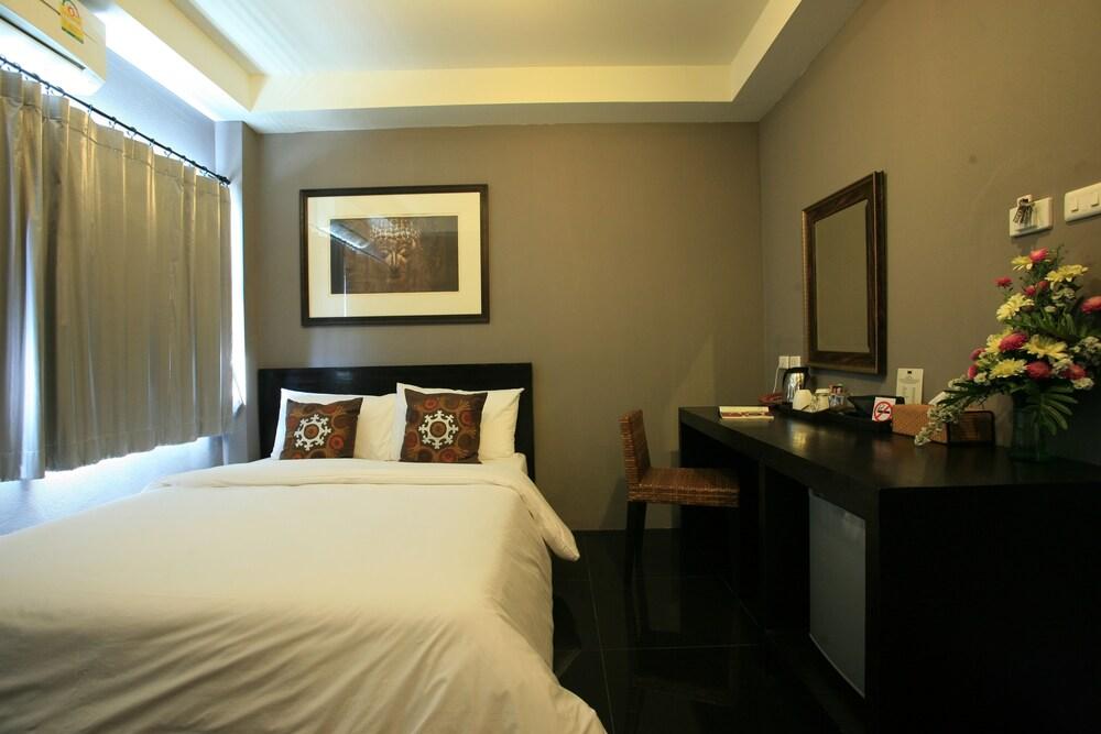 Lilu Chiang Mai Hotel Kültér fotó
